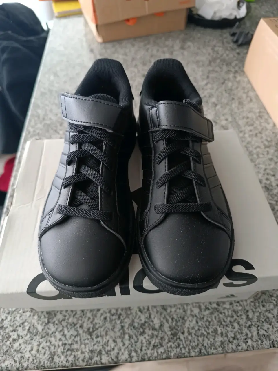 Zapatillas Adidas - miniatura 3
