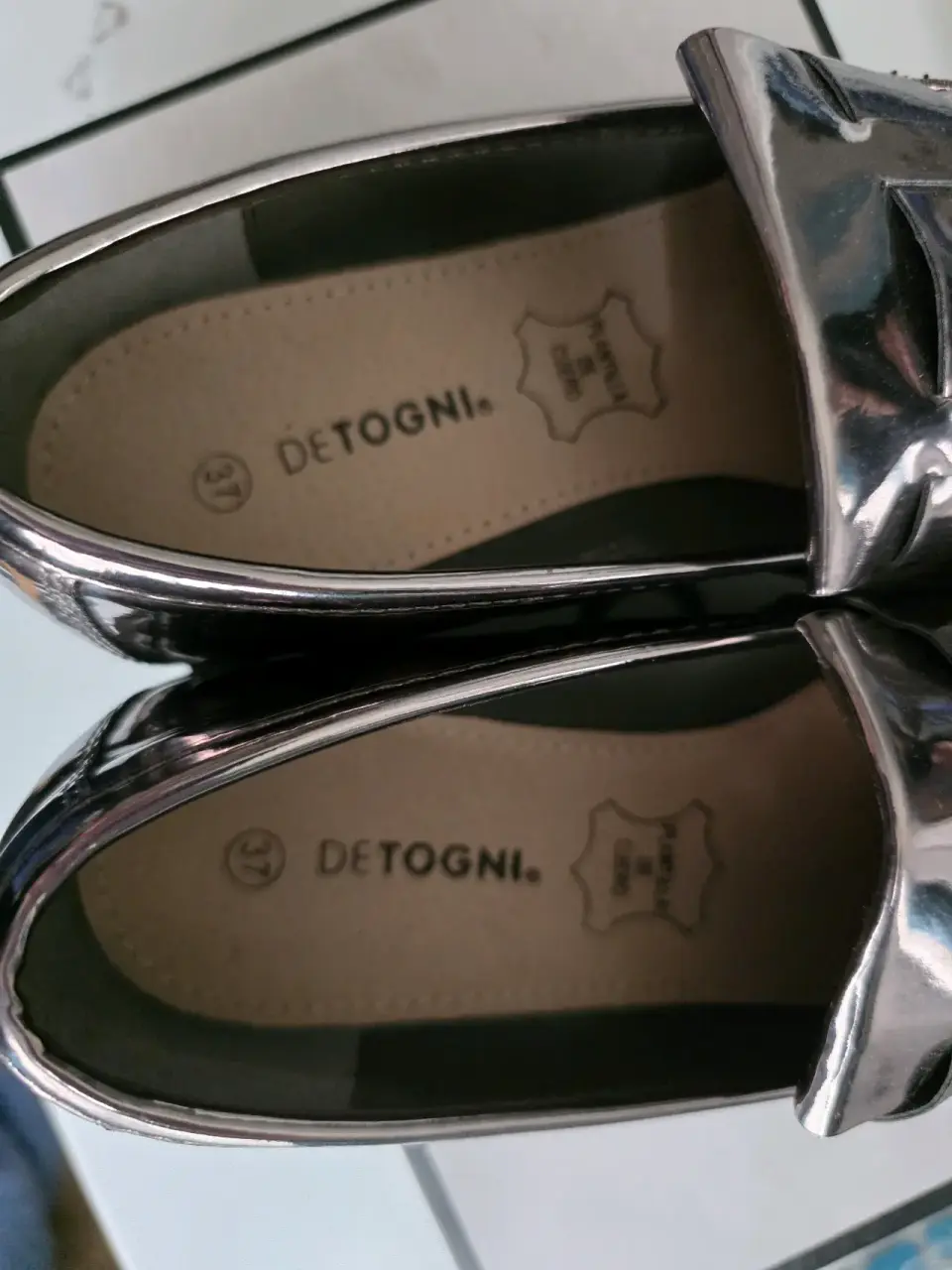Zapatos metalizados con flecos - miniatura 3