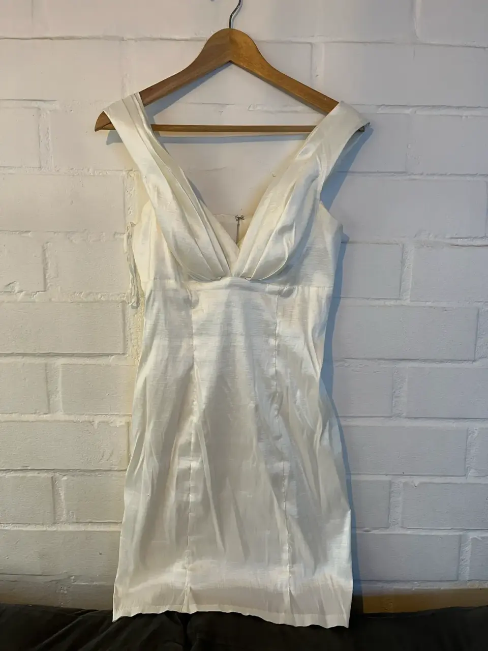 Vestido blanco ajustado - miniatura 2