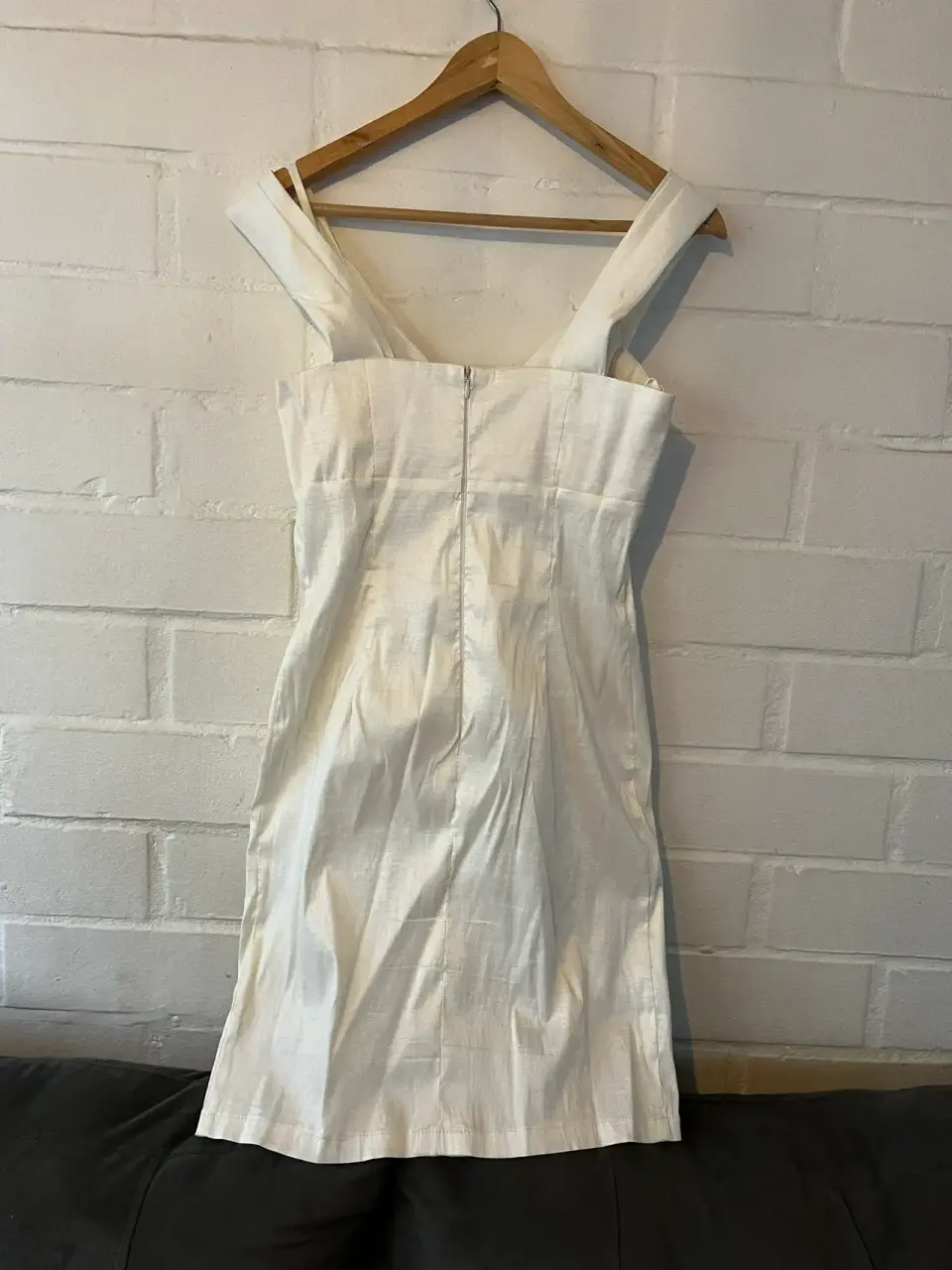 Vestido blanco ajustado - miniatura 6