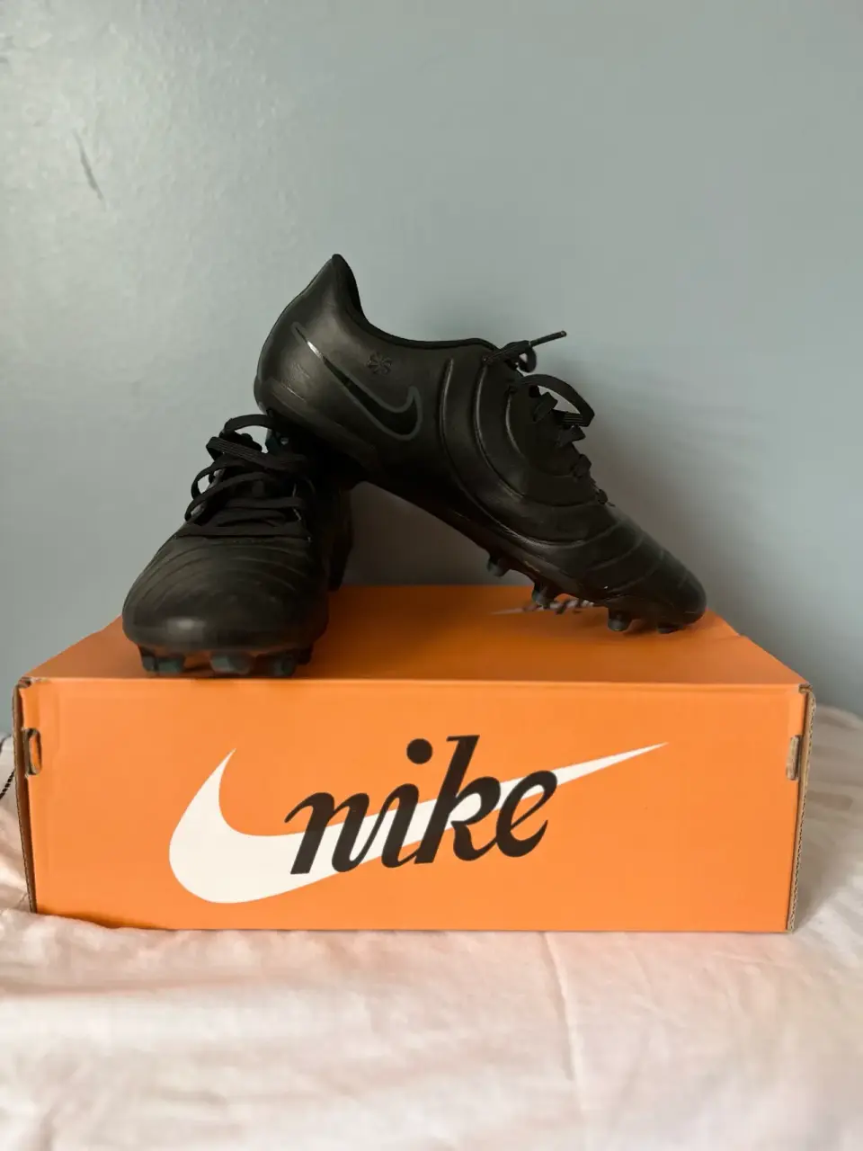 Botines de fútbol Nike negros - miniatura 2