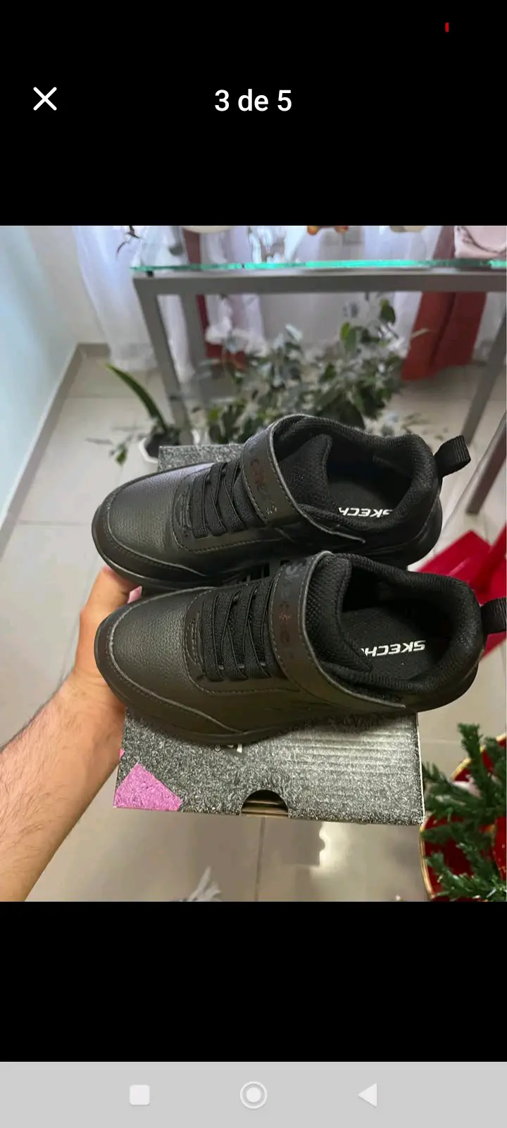 Zapatillas negras Skechers 27