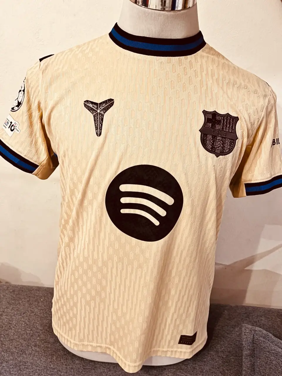 Camisetas de fútbol - miniatura 4