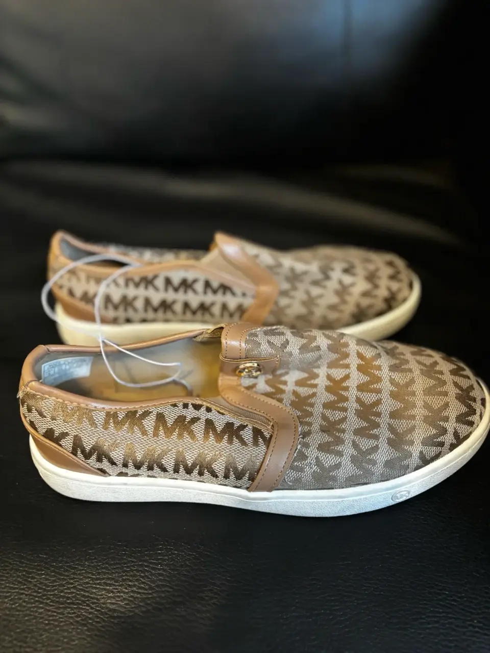 Zapatillas casuales diseño MK - miniatura 1