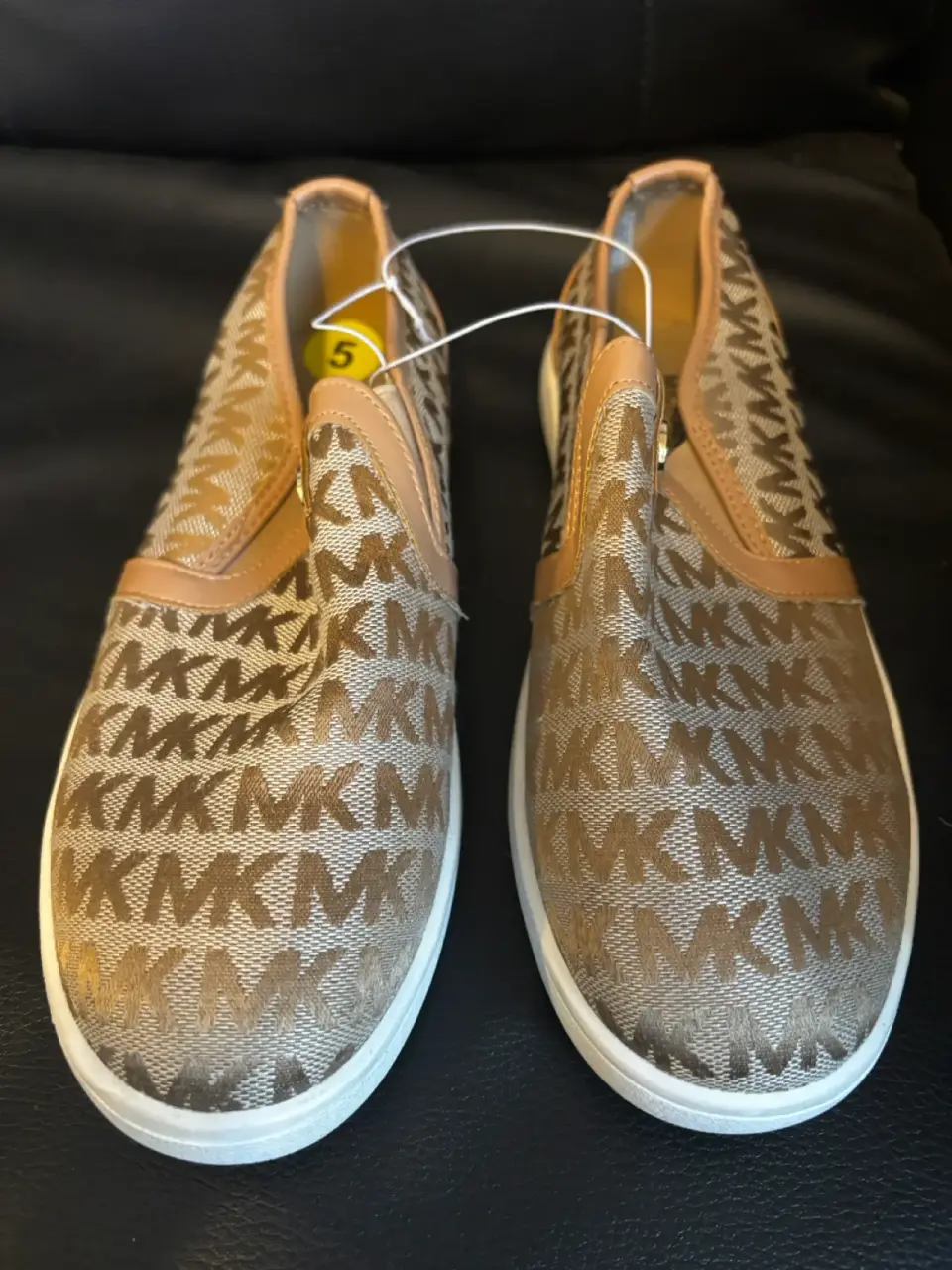 Zapatillas casuales diseño MK - miniatura 2