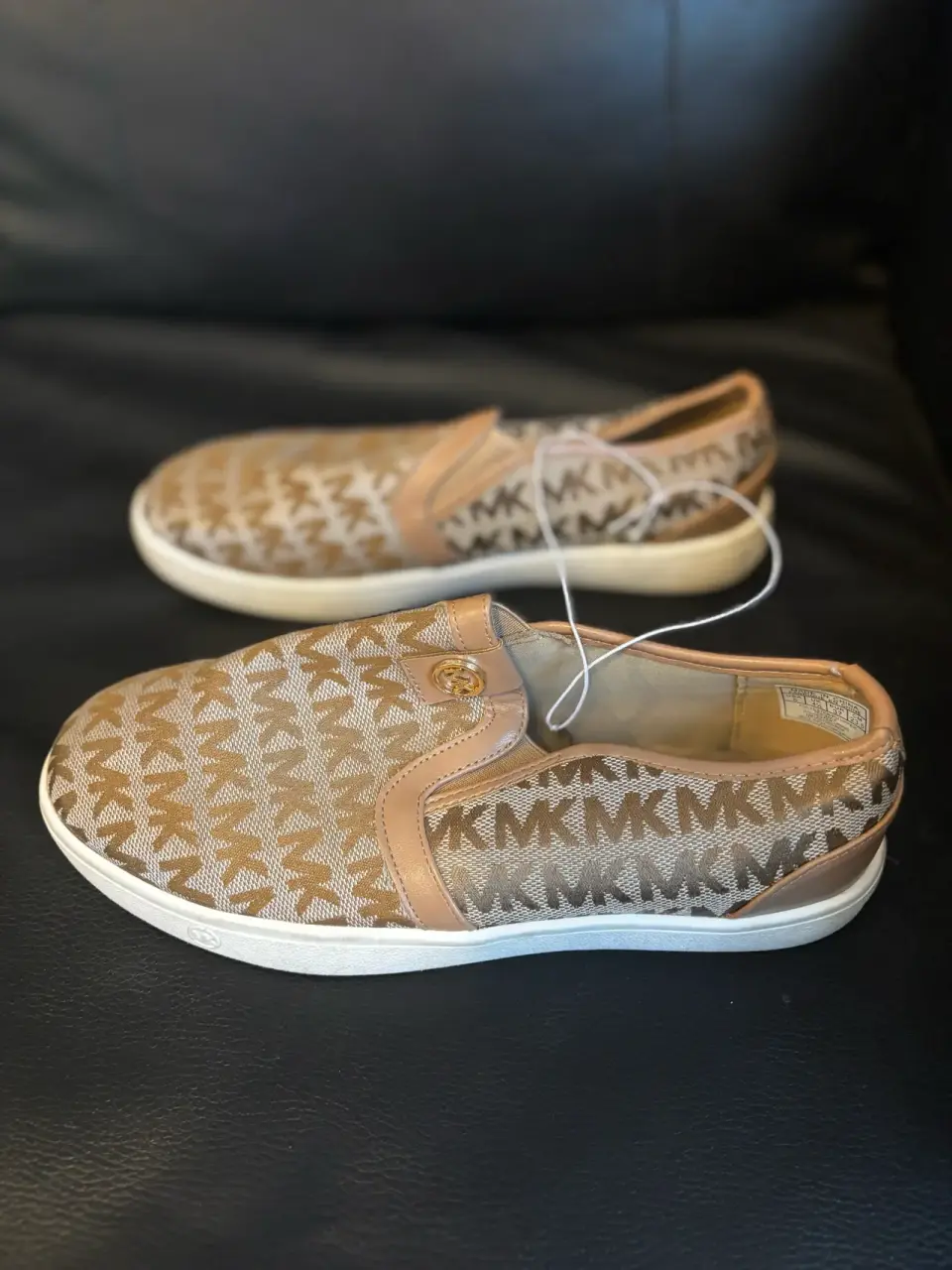Zapatillas casuales diseño MK - miniatura 4