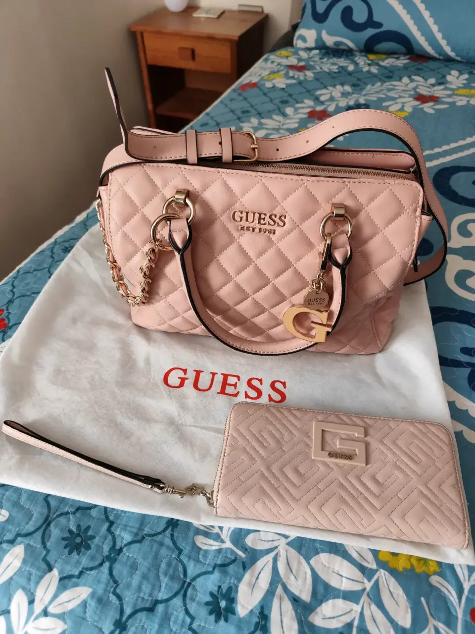 Bolso y billetera Guess rosa - miniatura 5