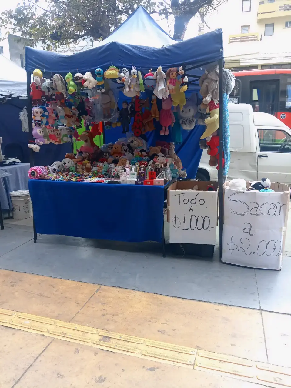 Peluches y muñecos de colección