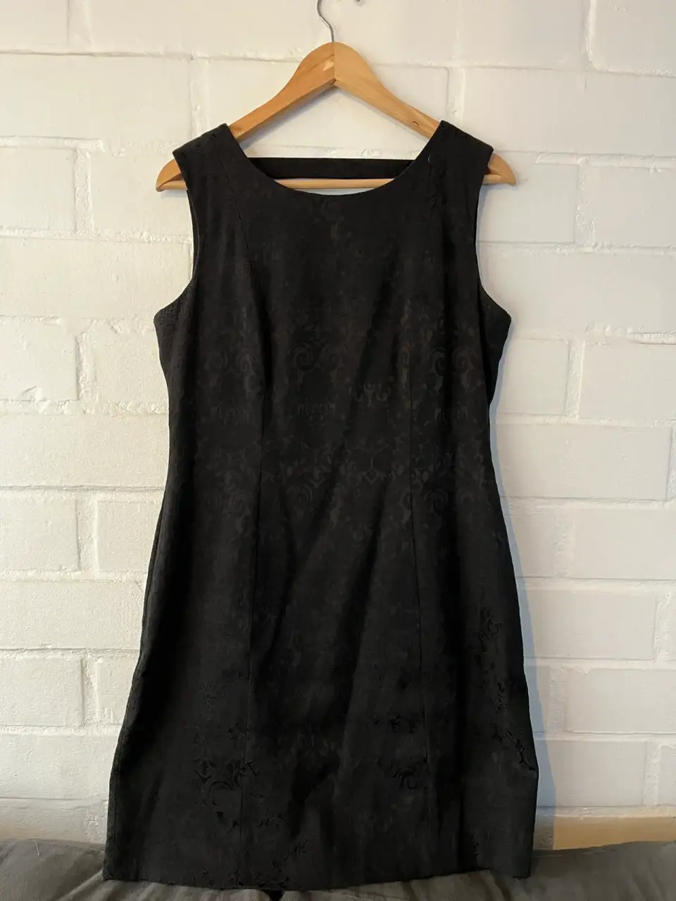 Vestido oficina negro sin mangas - miniatura 6