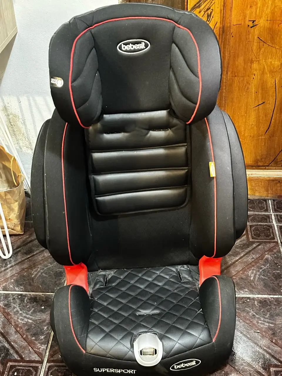 Silla de auto Bebesit negra - miniatura 1