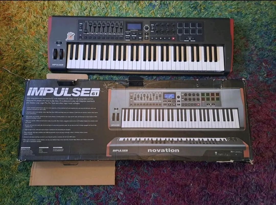 Controlador Midi NOVATION impulse 61 - miniatura 1