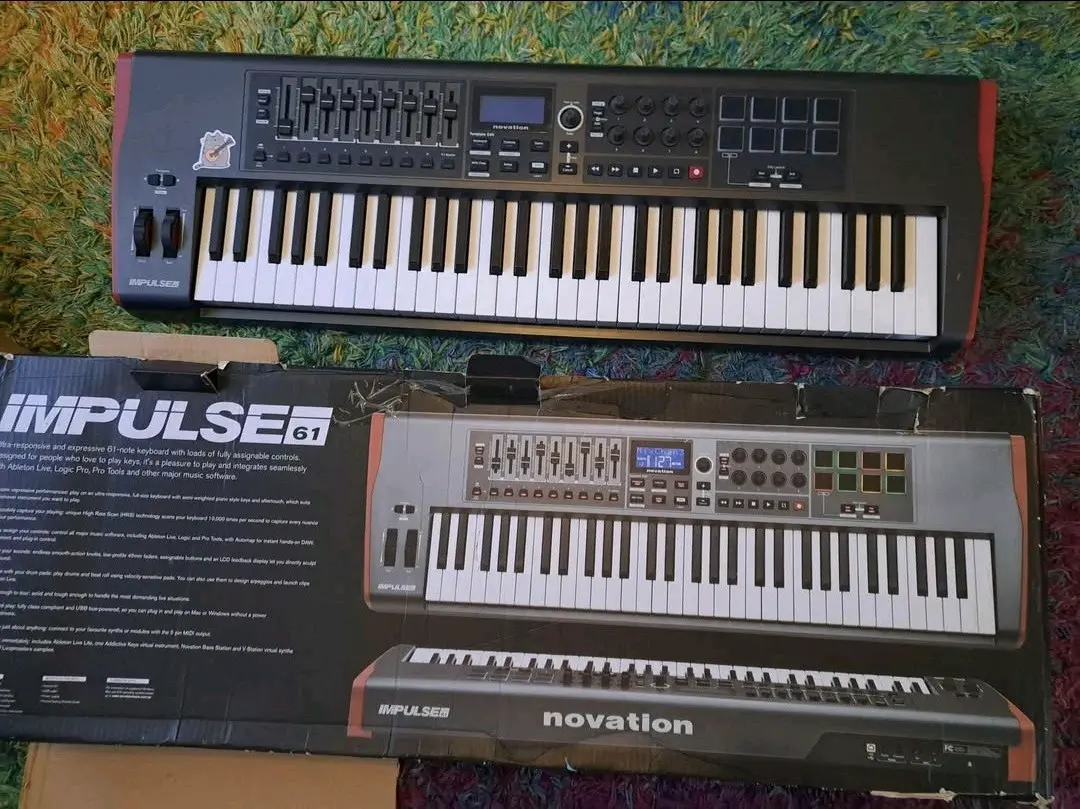 Controlador Midi NOVATION impulse 61 - miniatura 2