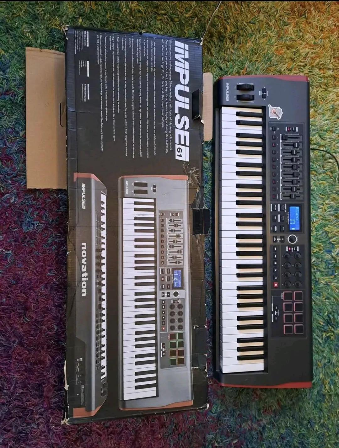 Controlador Midi NOVATION impulse 61 - miniatura 3