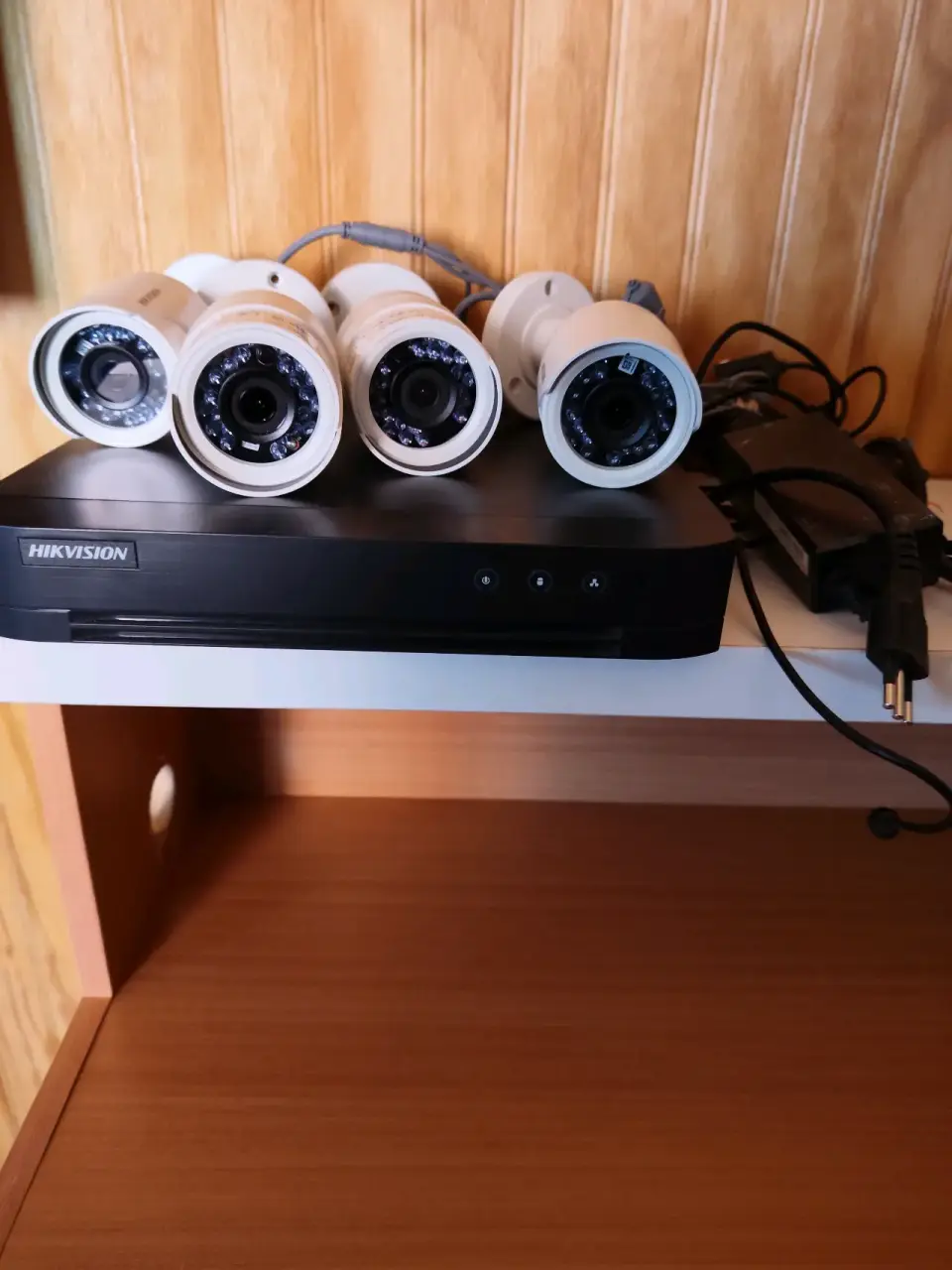 Grabador digital Hikvision - miniatura 4