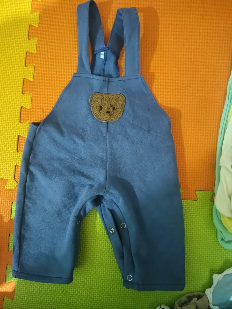 Ropa de bebé - miniatura 4