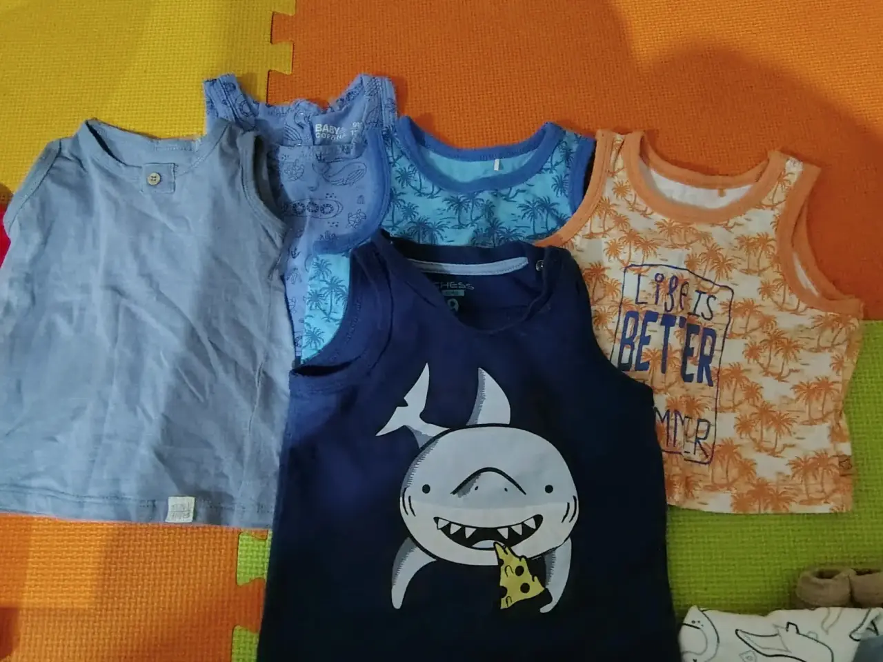 Ropa de bebé - miniatura 6