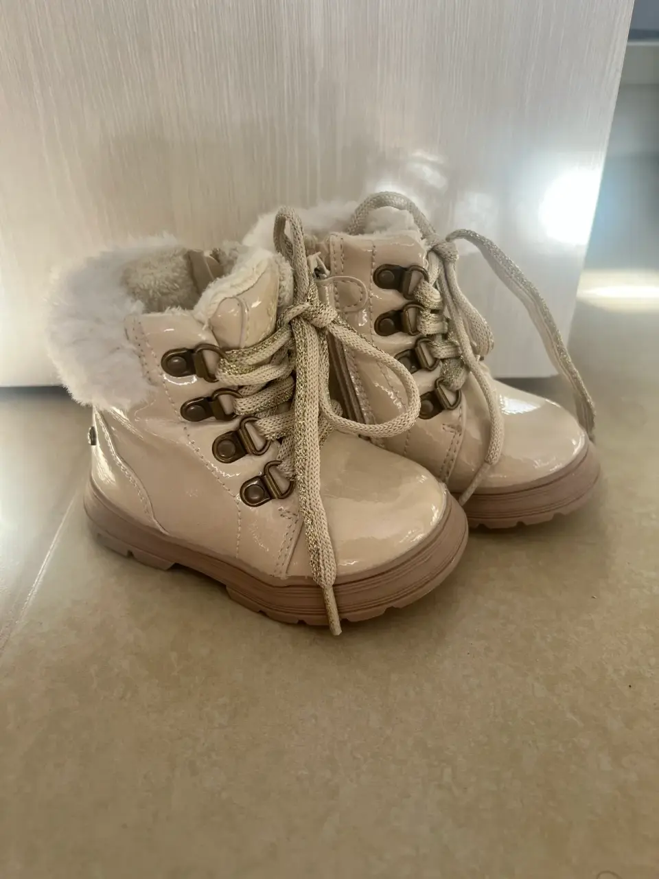 Botas de niña beige con forro talla 20 - miniatura 2