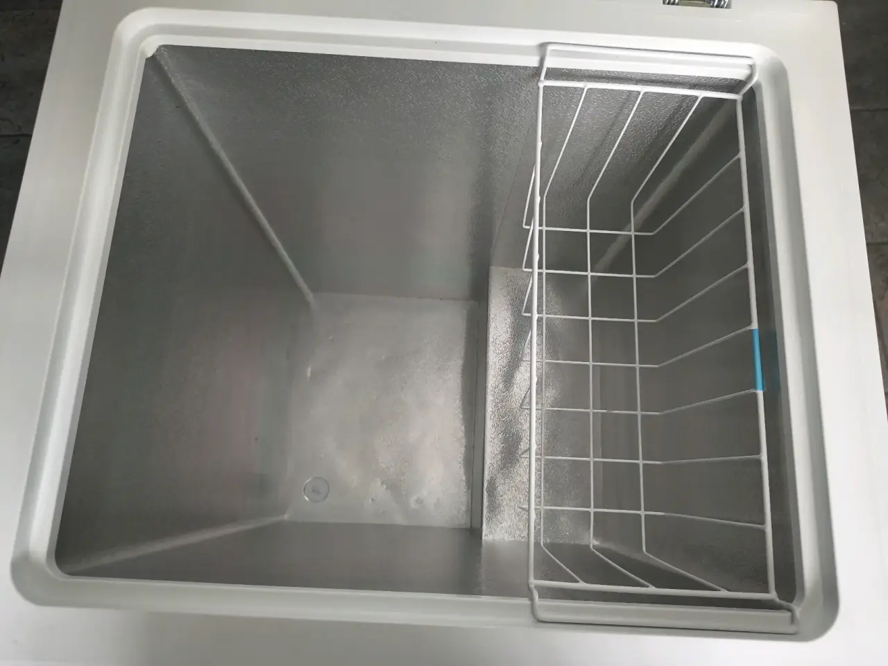 Freezer Mademsa blanco - miniatura 2