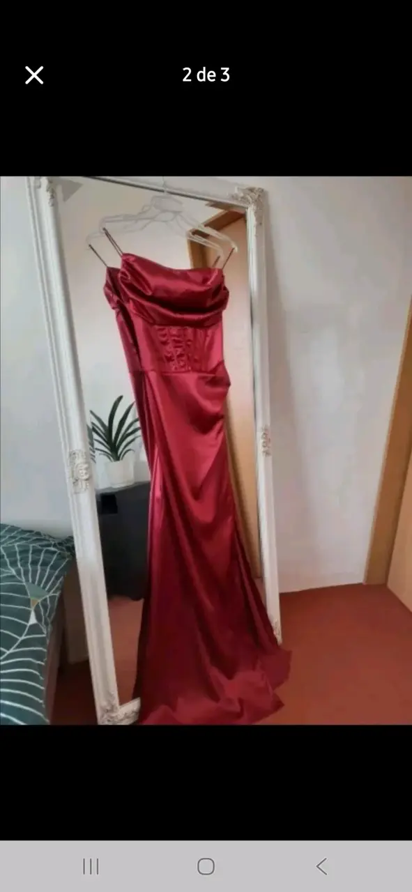 Vestido largo concha vino satinado