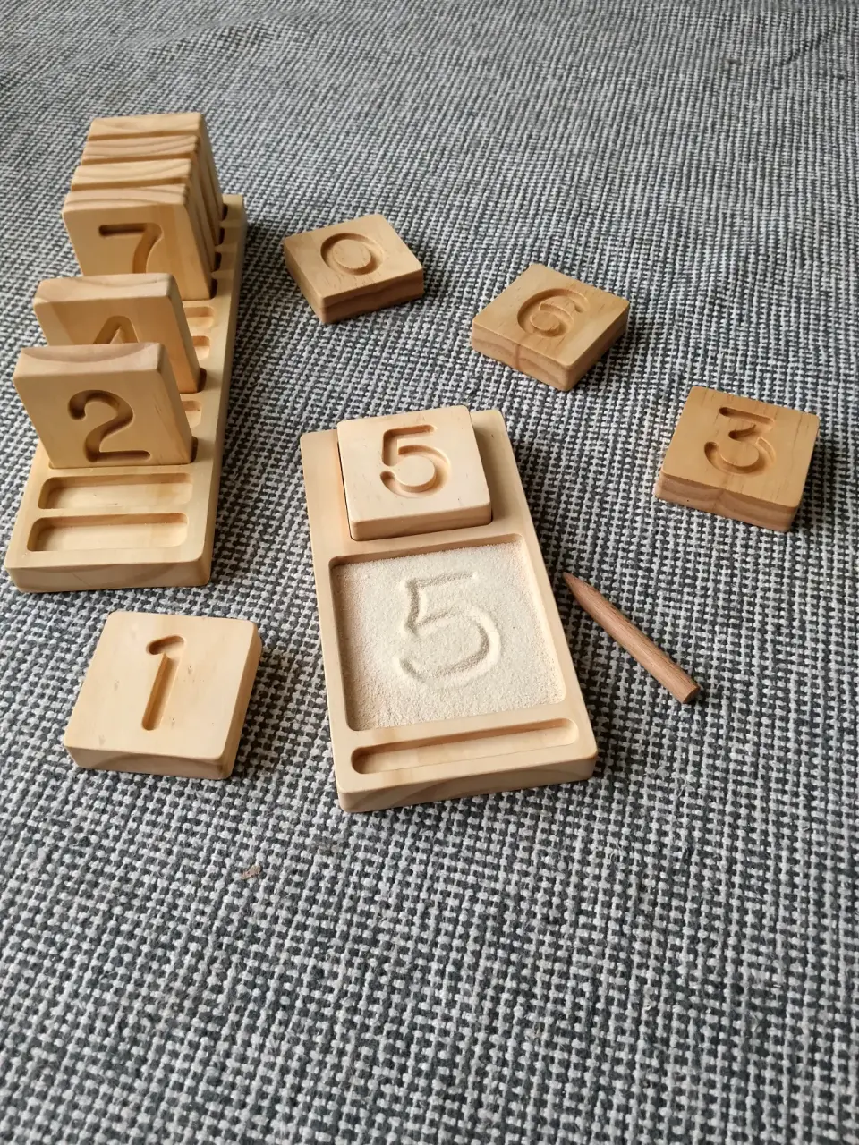 Juego de conteo y trazado números de madera