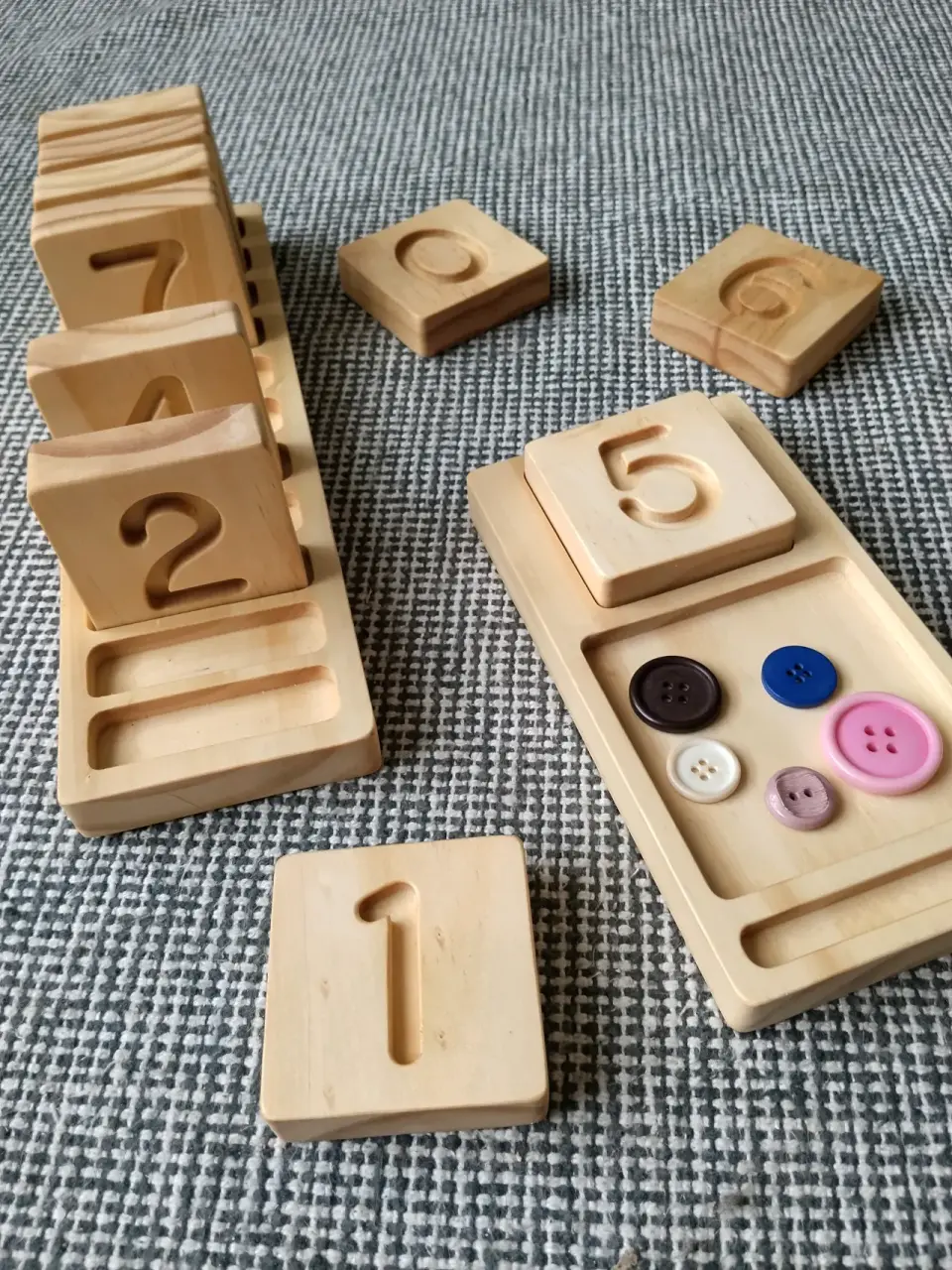 Juego de conteo y trazado números de madera - miniatura 3