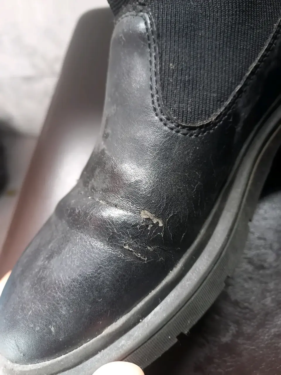 Botines negros con estrella - miniatura 2