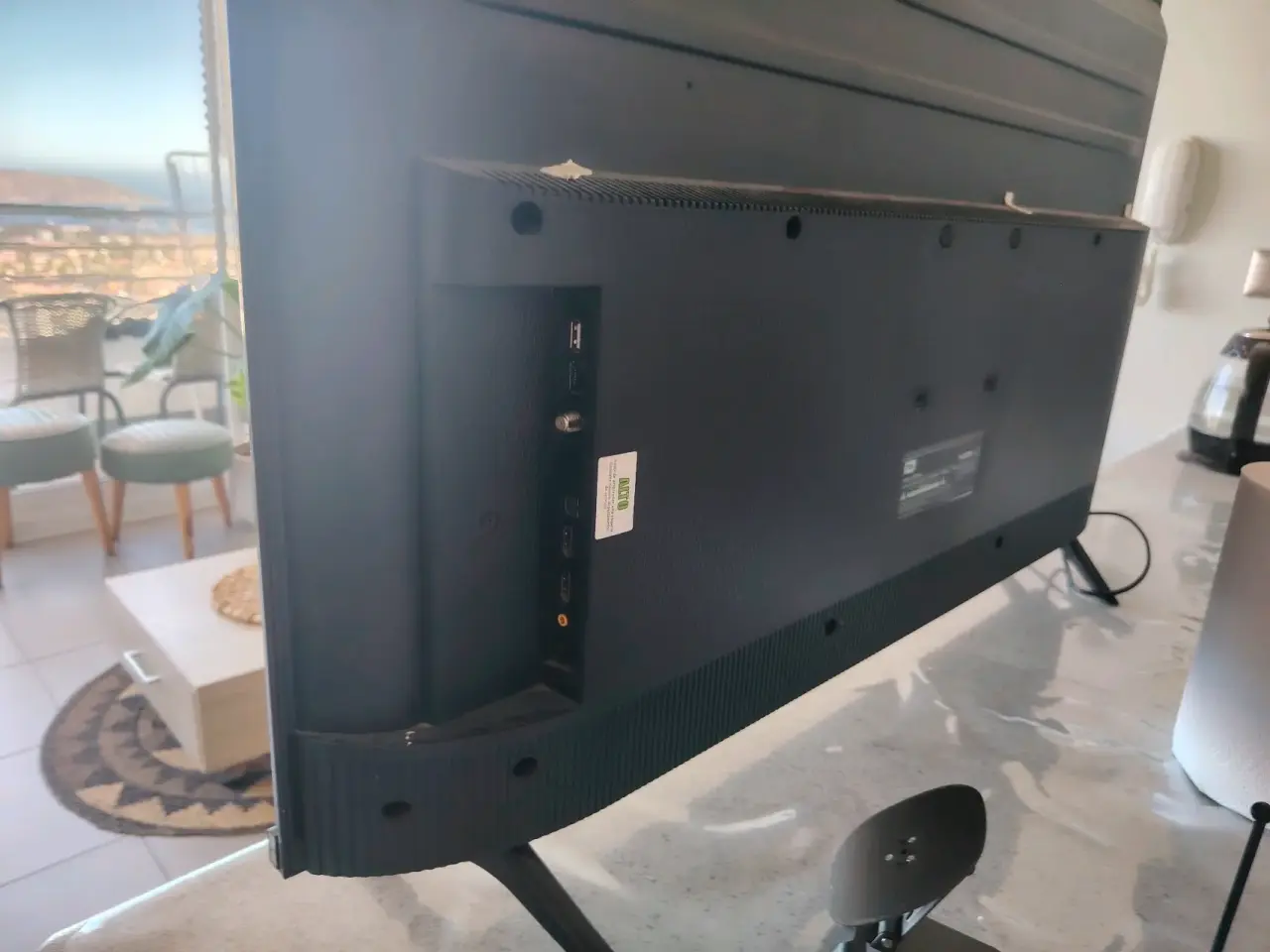 Televisor TCL pantalla plana - miniatura 3
