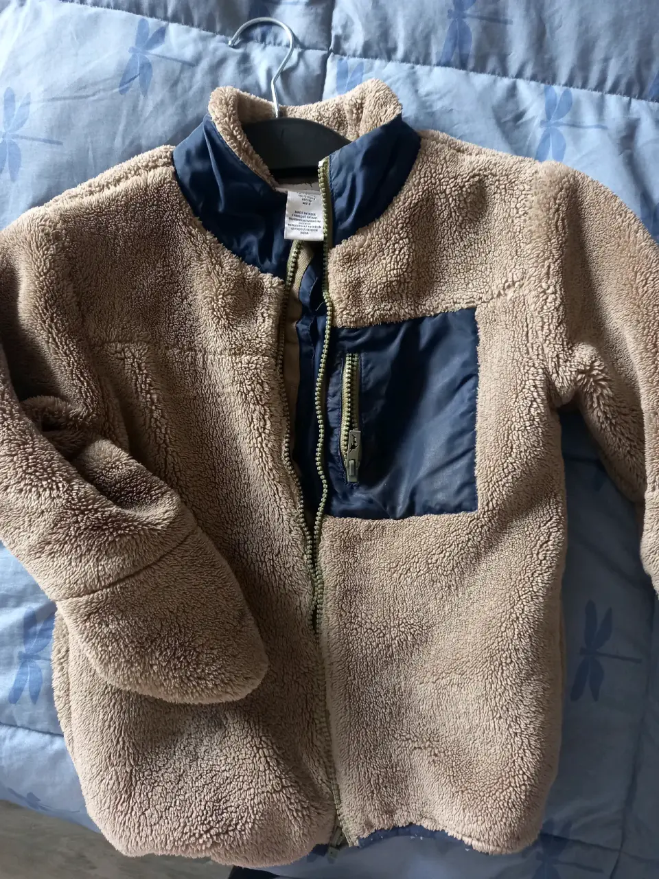 Chaqueta polar cafe para niño, Marca: Tommy bahama - miniatura 2