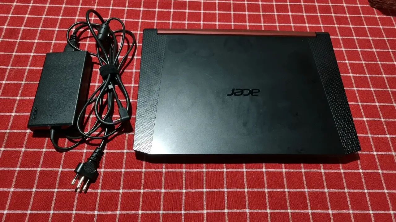 Notebook gamer Acer Nitro 5 i5, Rtx 1650, 1Tb SSD - miniatura 1