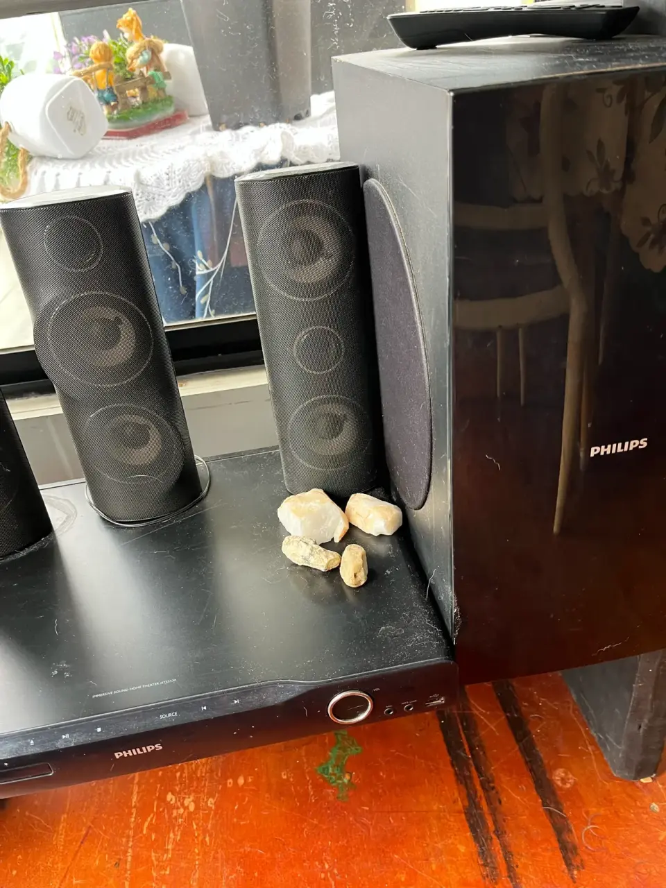 Subwoofer Philips negro estándar - miniatura 4