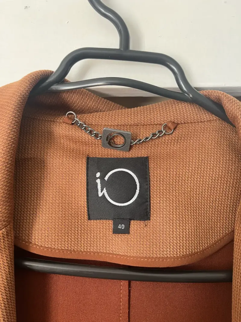Blazer Cafe IO - 2