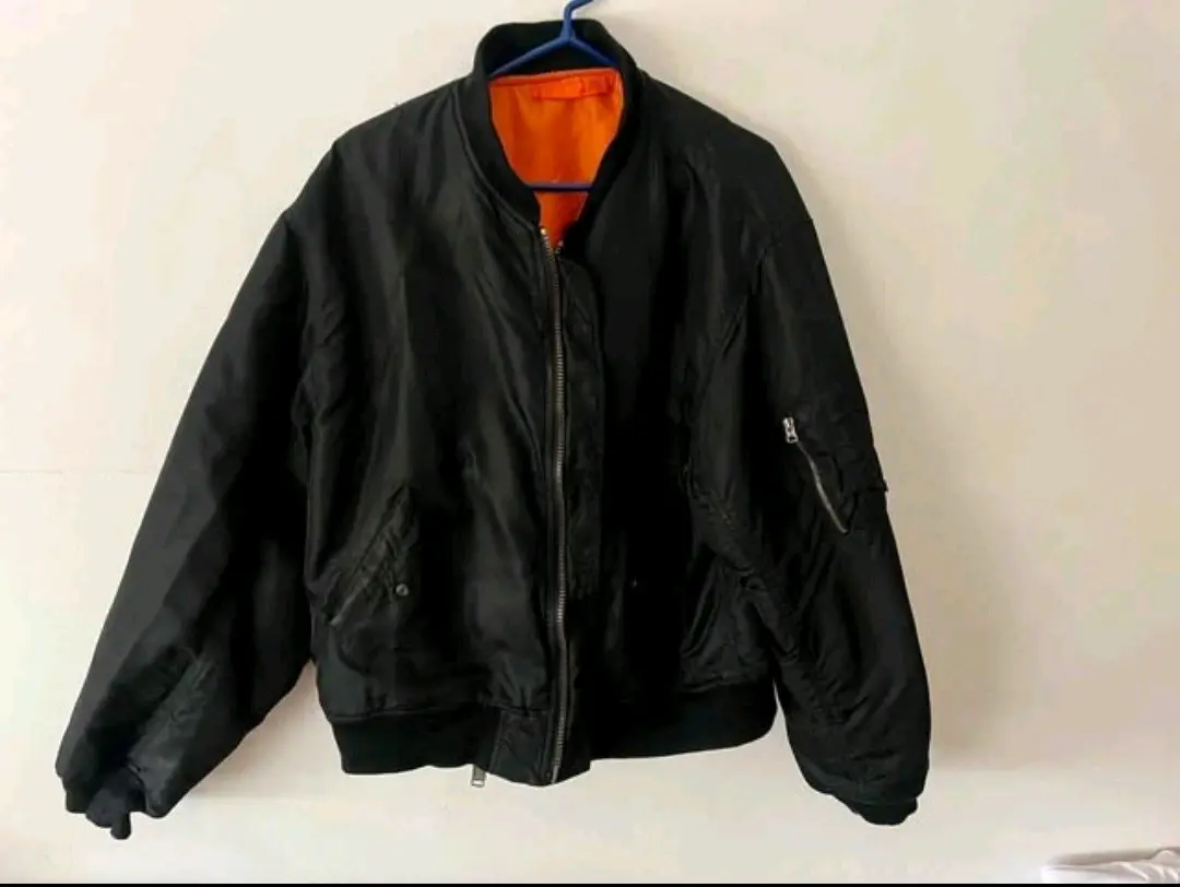 Chaqueta bomber negra - miniatura 1
