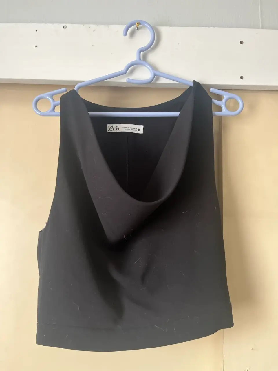 Top negro ZARA - miniatura 5