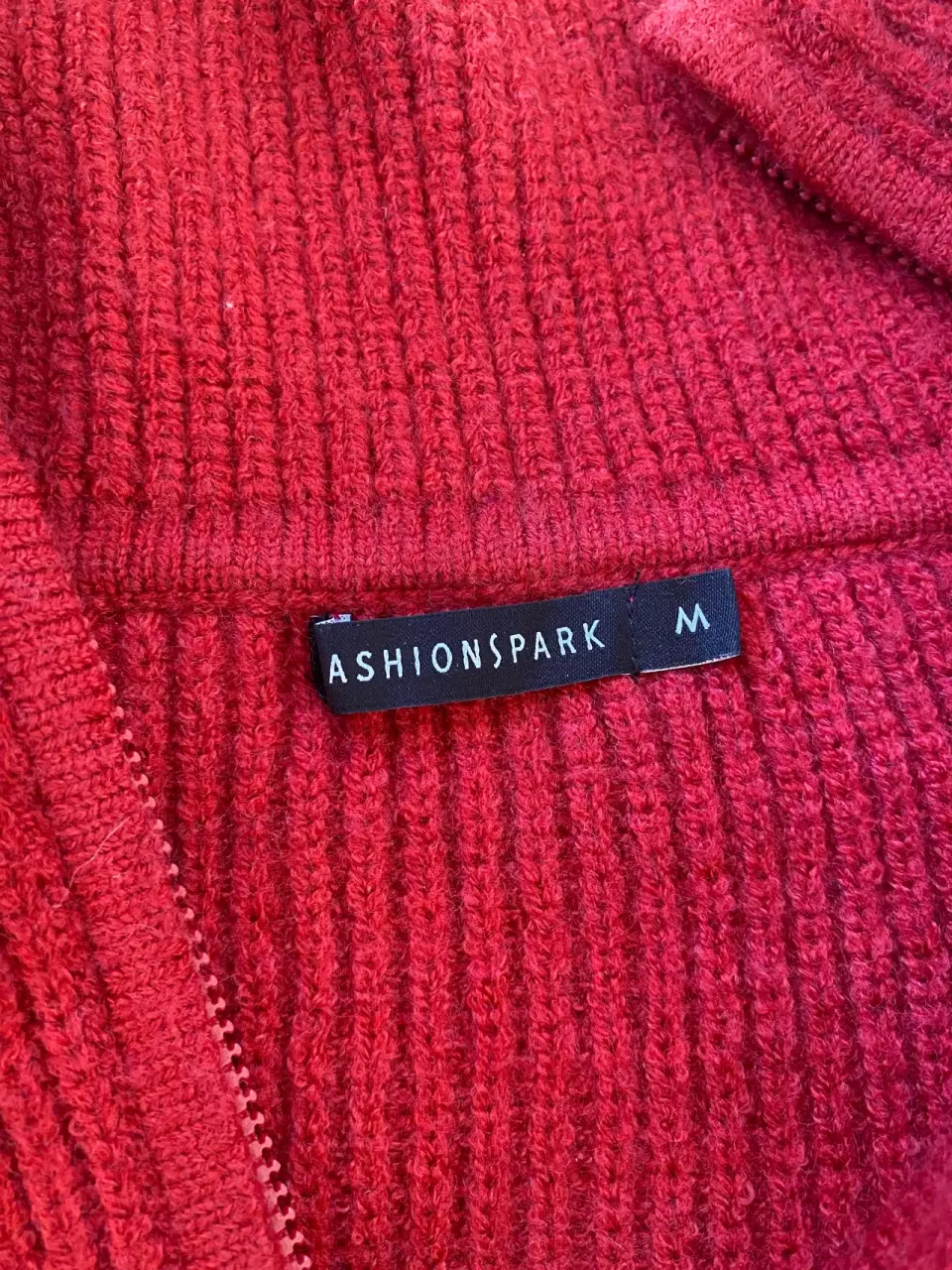 Distintos suéter para el invierno - miniatura 2