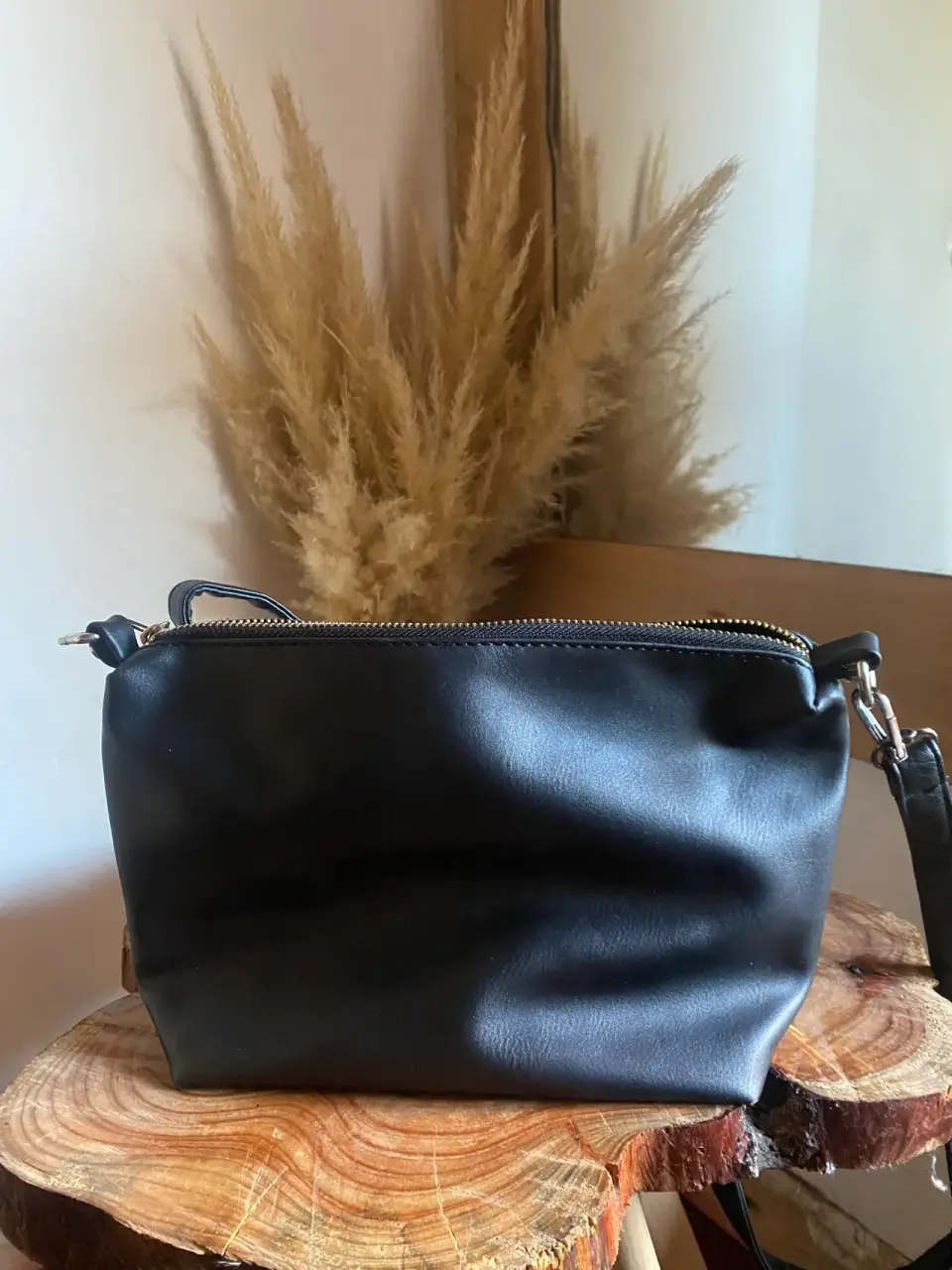 Cartera negra elegante - miniatura 1