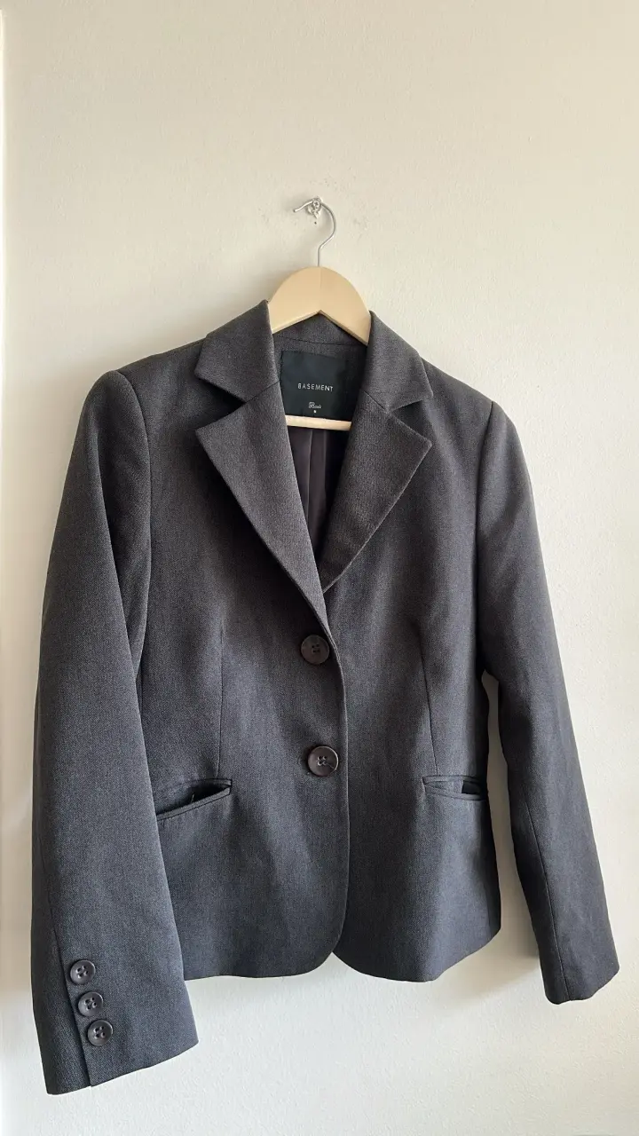 Blazer gris oscuro Basement