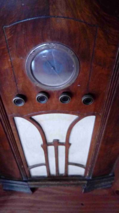 Radio antigua de pie - miniatura 3