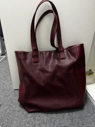 Bolso tote burdeos elegante - miniatura 1