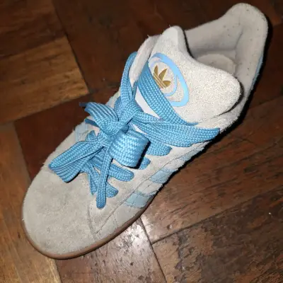 Zapatillas deportivas color celeste - miniatura 1