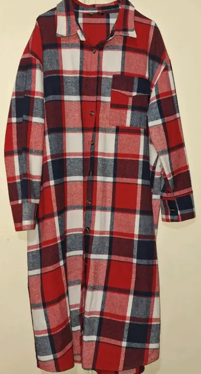 Vestido camisero a cuadros - miniatura 1