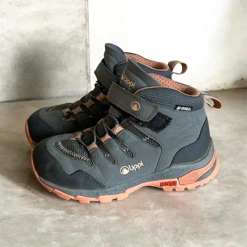 zapatos lippi niña 29