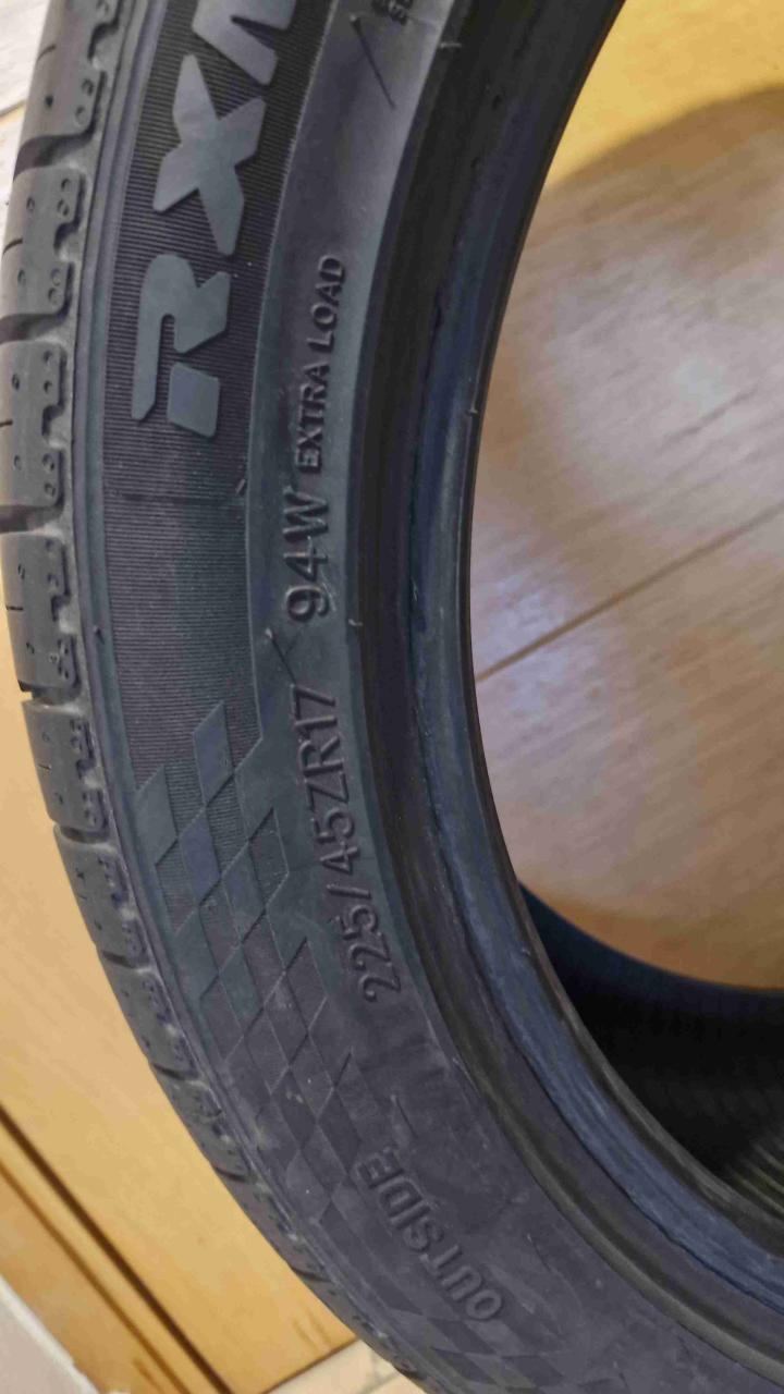 Neumático Kumho X-Motion usado - 2