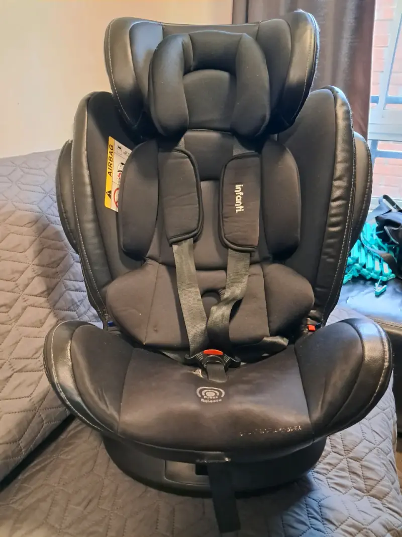 Silla de auto Infanti negra - 3