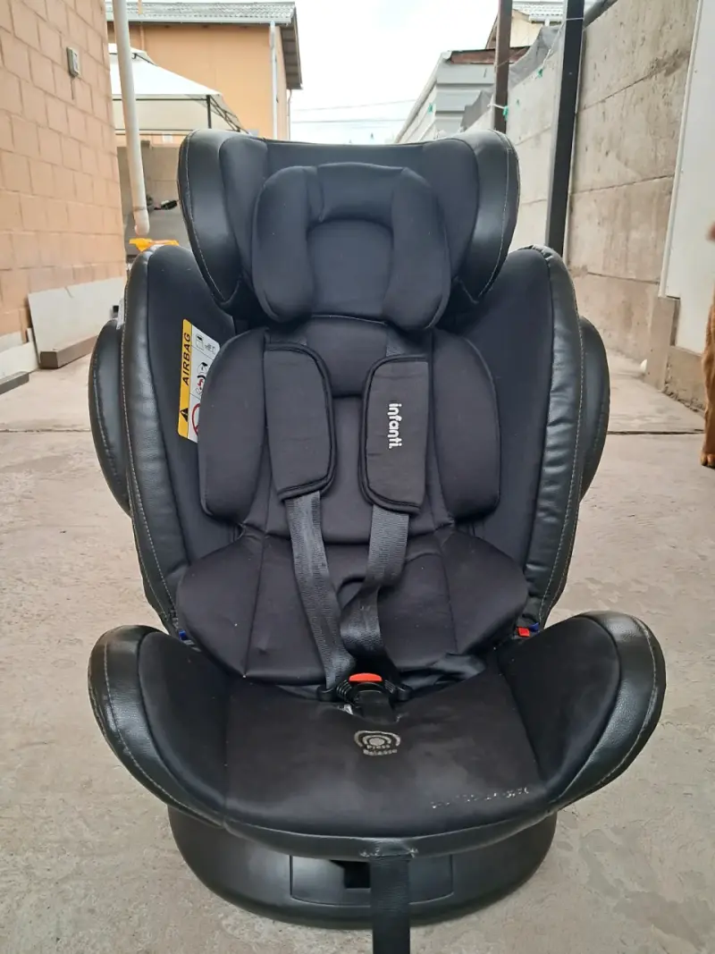 Silla de auto Infanti negra - 4