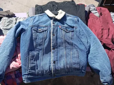 Chaqueta de jeans con forro levis - miniatura 3