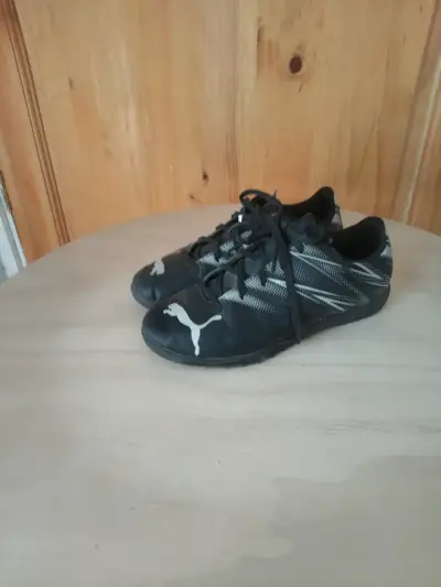 Zapatillas deportivas negras Puma - miniatura 1