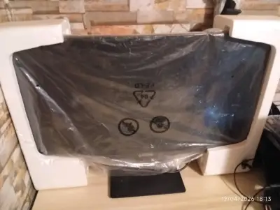 Monitor ozone 27 pulgadas 4k (casi nuevo) - miniatura 1
