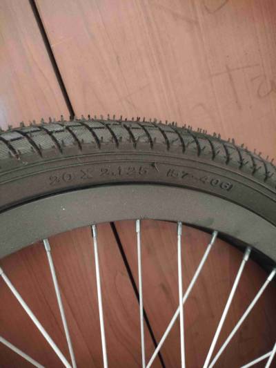 Ruedas BMX aro 20 nuevas sin uso. Rayos blancos - miniatura 3