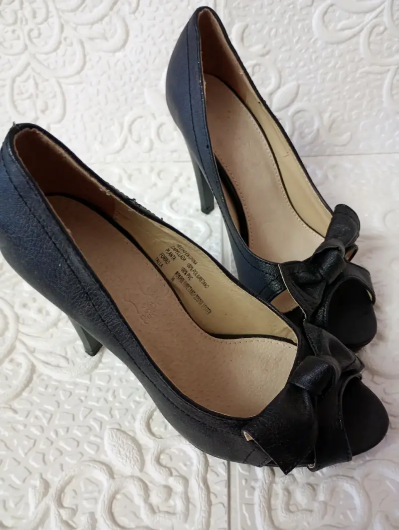 Zapatos de taco alto negros - 2