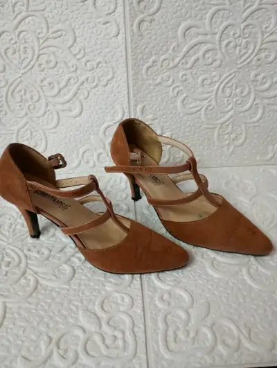 Zapatos de taco alto café Bonnyfranco - miniatura 1